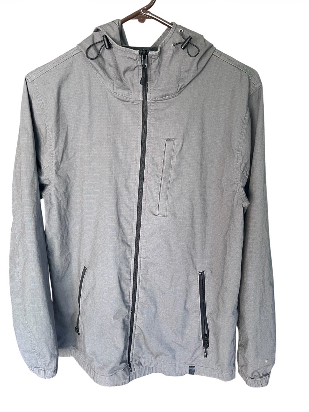 Denizen from Levi's Men’s Small Light Gray Hooded Windbreaker Jacket